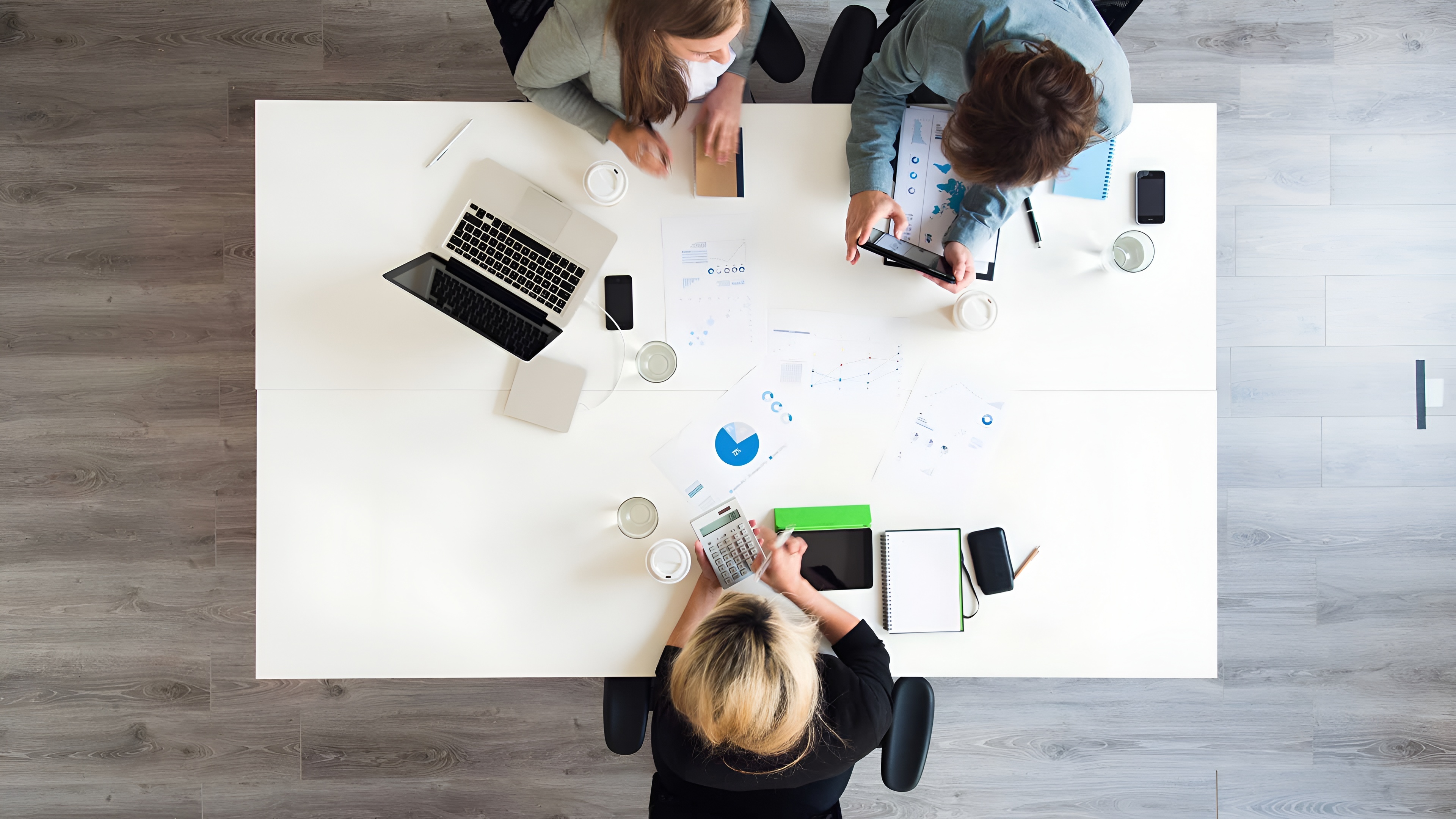 8 Steps to consider while building an ecommerce website development